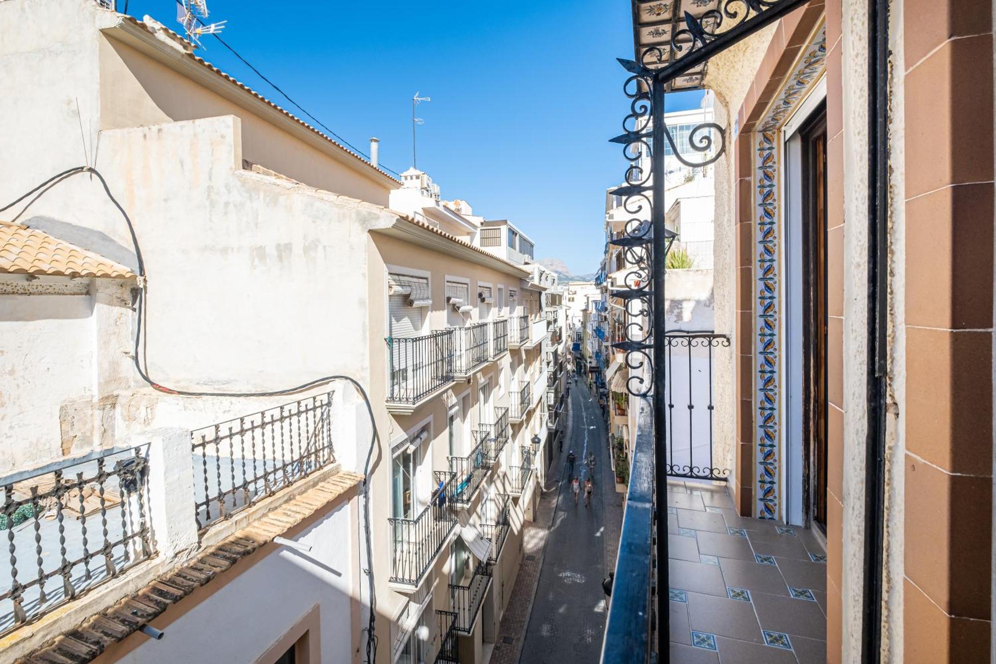 Apartamentos El Castell (Adults Only) Benidorm Exterior photo